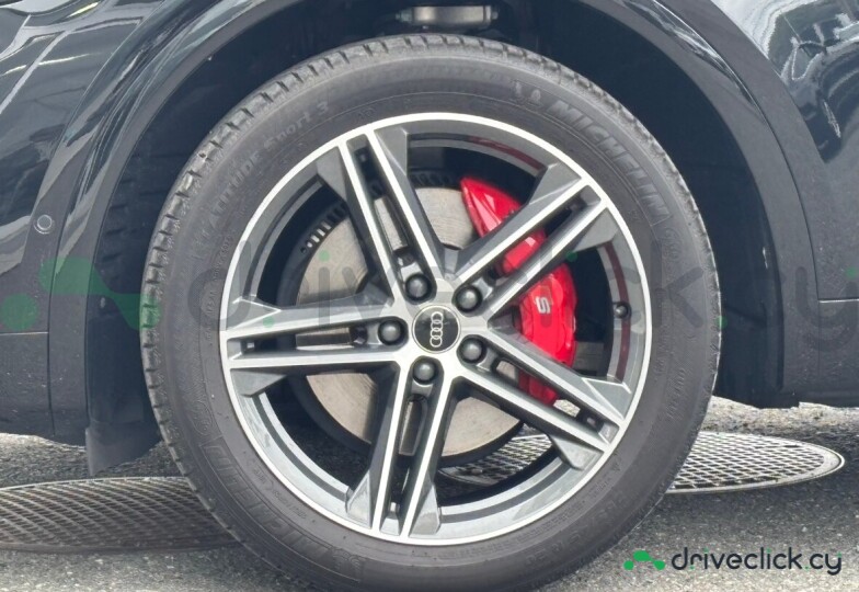 Audi SQ5 Sportback Black