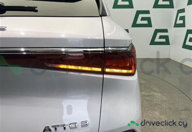 BYD ATTO White