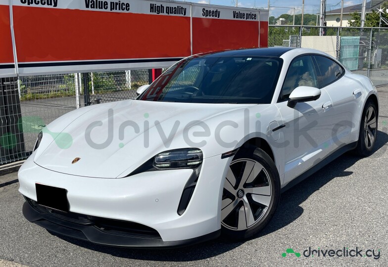 Porsche Taycan White
