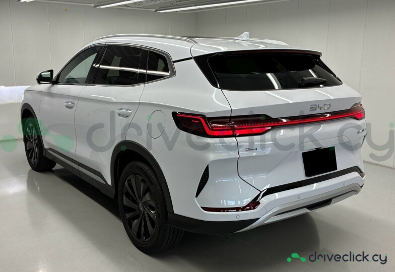 BYD Sea Lion White
