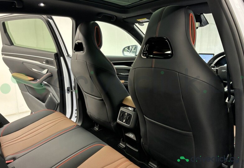 BYD Sea Lion White