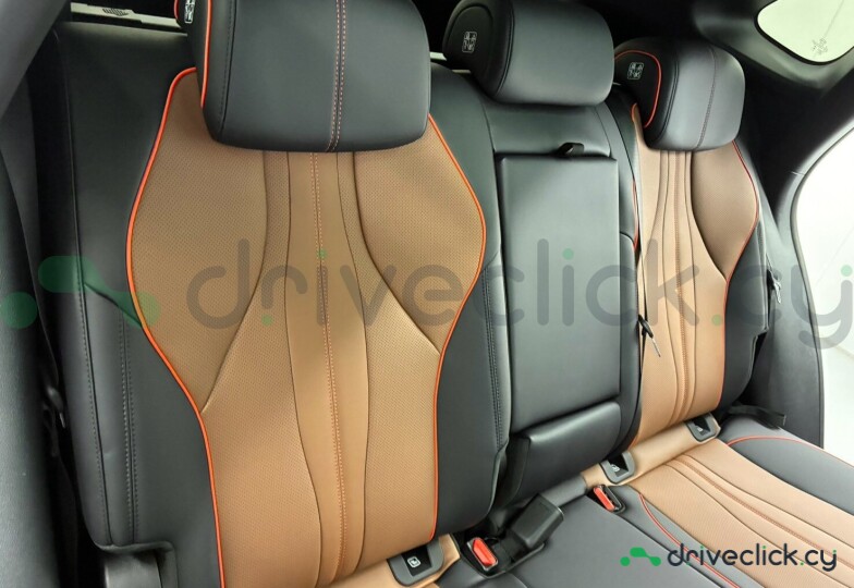 BYD Sea Lion White