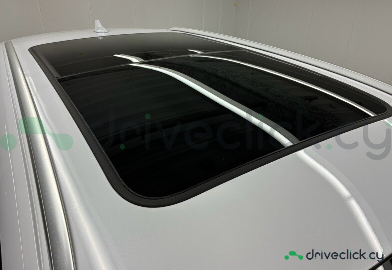 BYD Sea Lion White