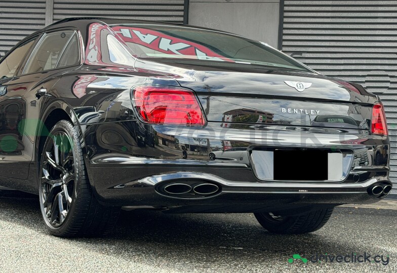 Bentley Flying Spur Black