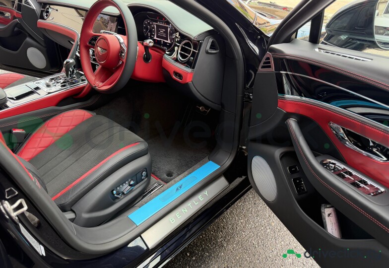 Bentley Flying Spur Black
