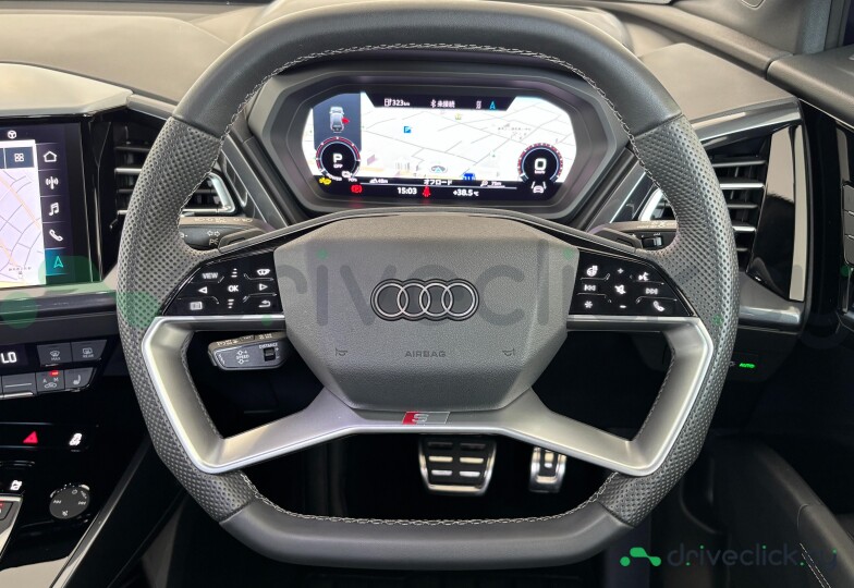 Audi Q4 e-tron Blue
