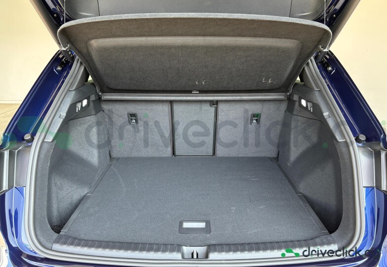 Audi Q4 e-tron Blue
