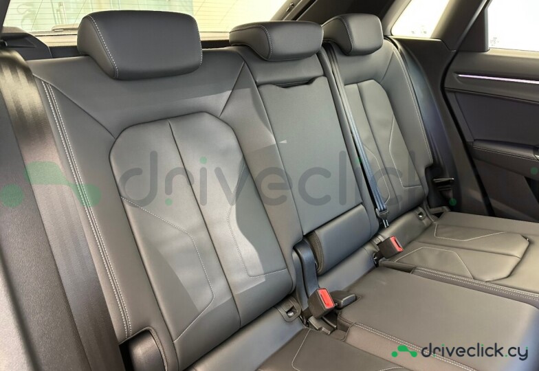 Audi Q3 Белый