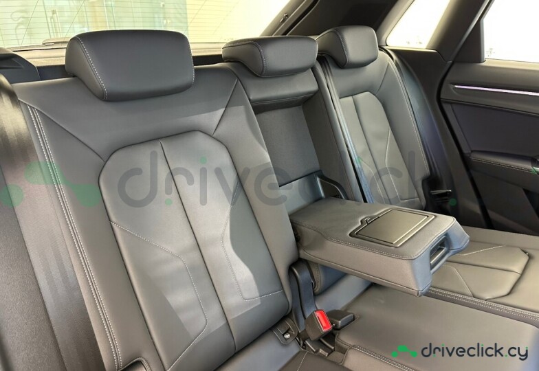 Audi Q3 Белый