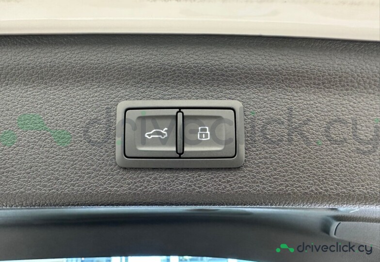 Audi Q3 Белый