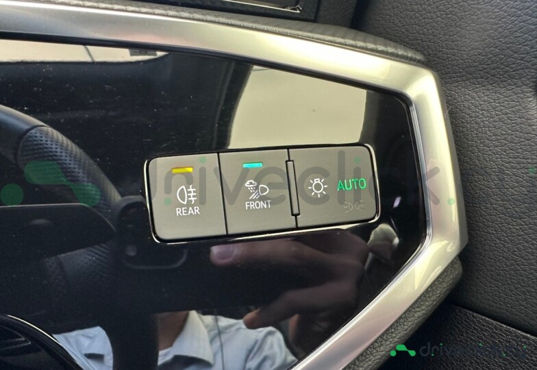 Audi Q3 Белый