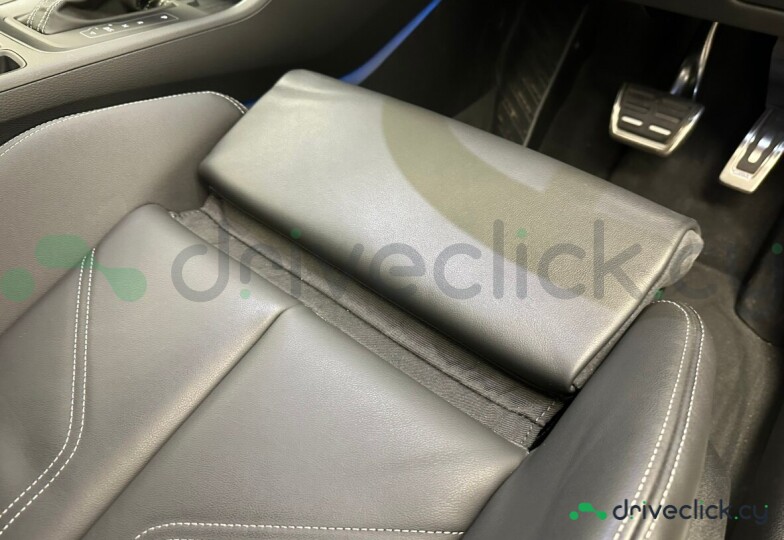 Audi Q3 Серый