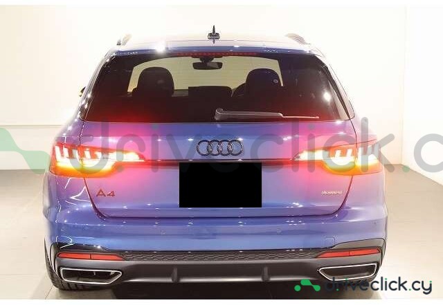 Audi A4 Синий