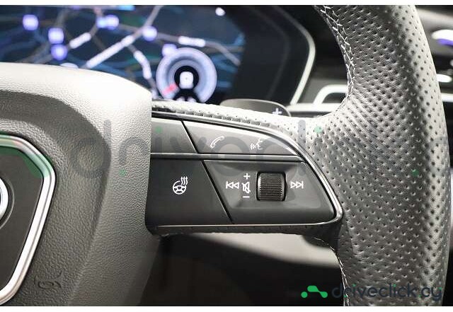 Audi A4 Синий