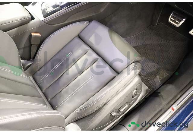 Audi A4 Синий
