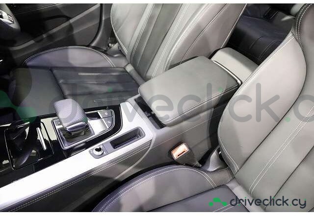 Audi A4 Синий