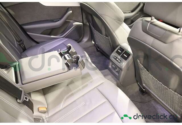 Audi A4 Синий