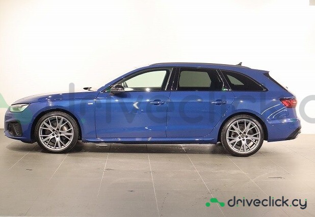 Audi A4 Синий