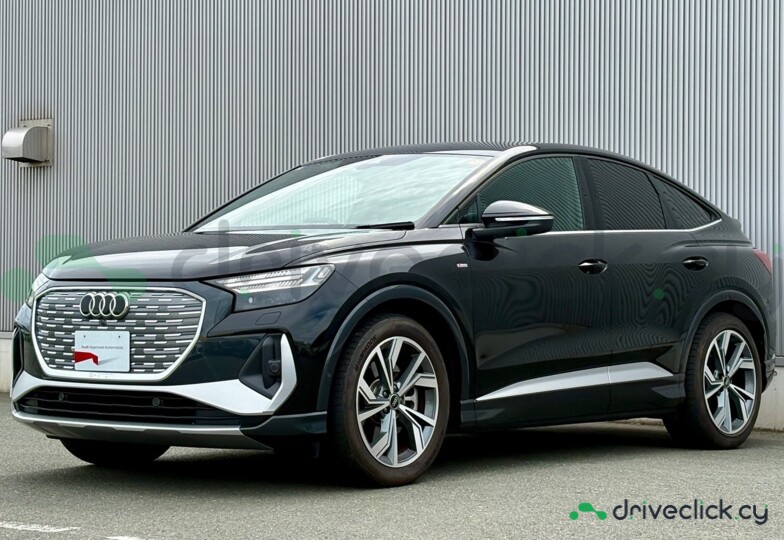 Audi Q4 Sportback e-tron Черный