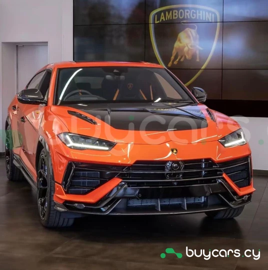 Lamborghini Urus Оранжевый