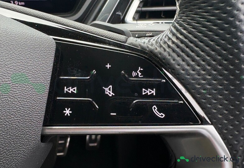 Audi Q4 Sportback e-tron Черный