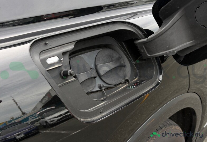 Audi Q4 Sportback e-tron Черный