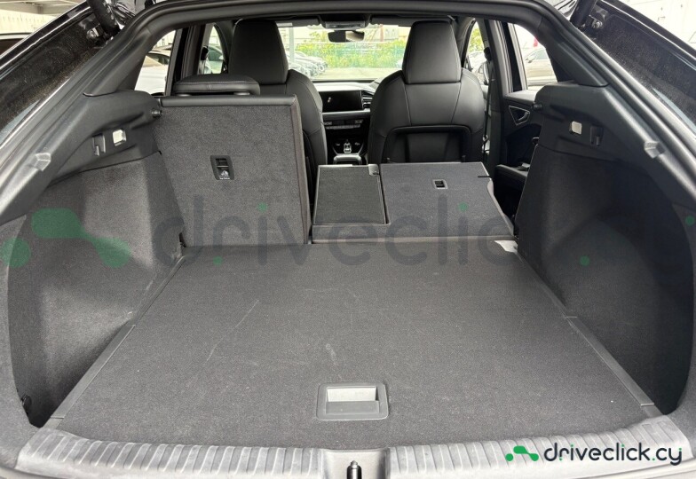Audi Q4 Sportback e-tron Черный
