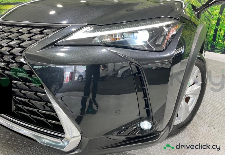 Lexus UX Black