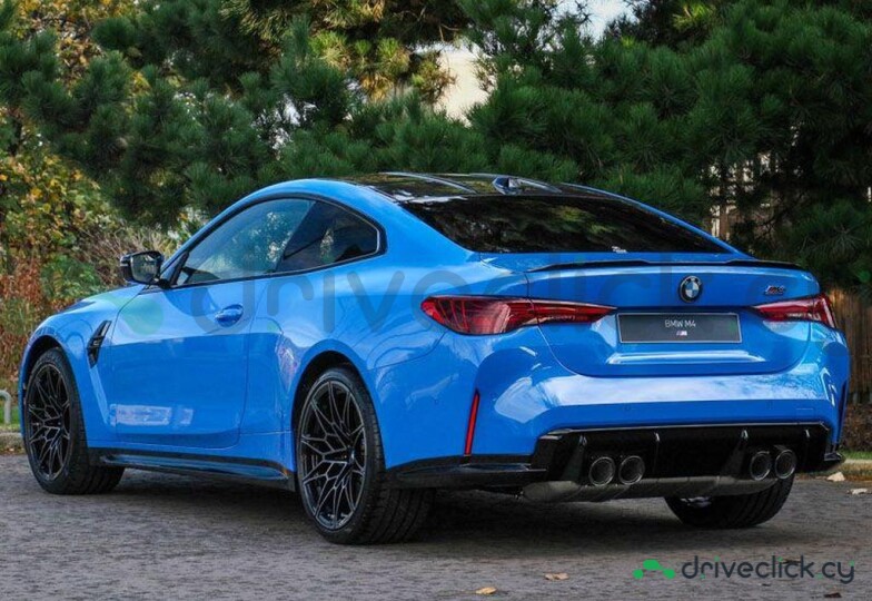 BMW M4 Blue