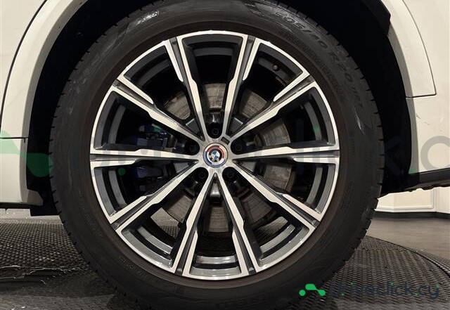 BMW X5 Белый
