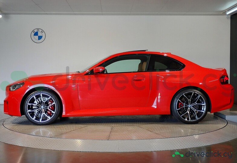 BMW M2 Красный