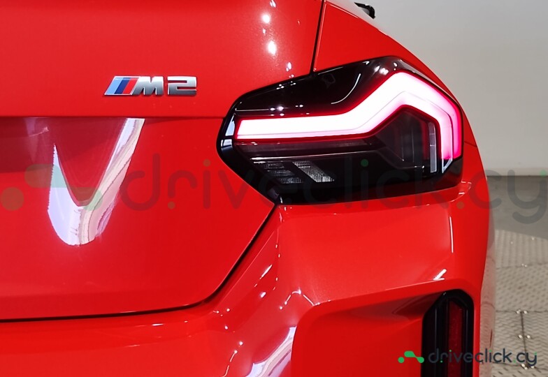 BMW M2 Красный