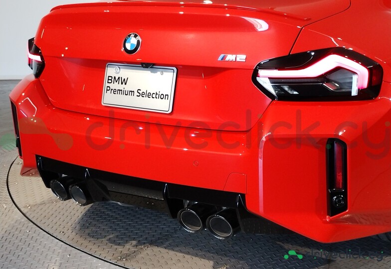 BMW M2 Красный