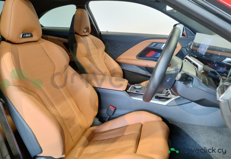 BMW M2 Красный