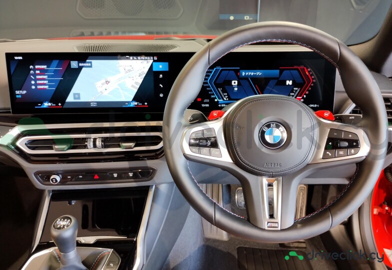 BMW M2 Красный