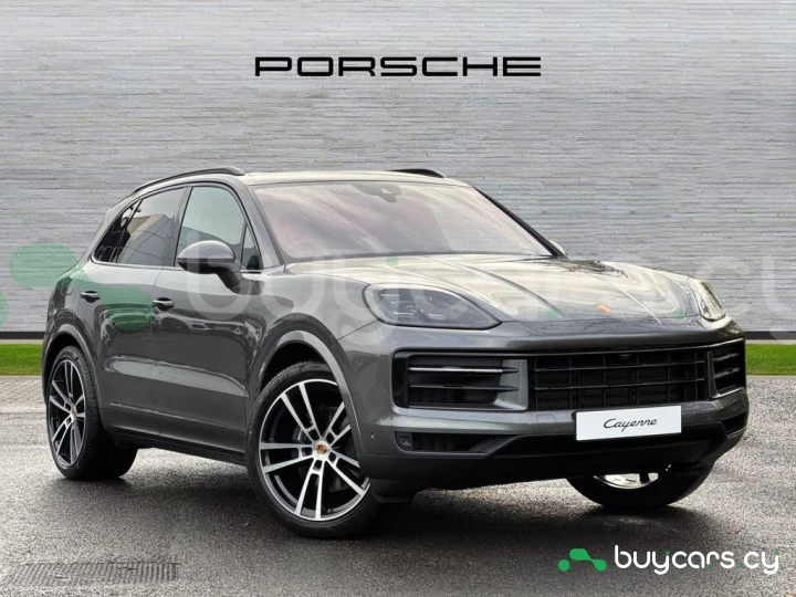 Porsche Cayenne Grey