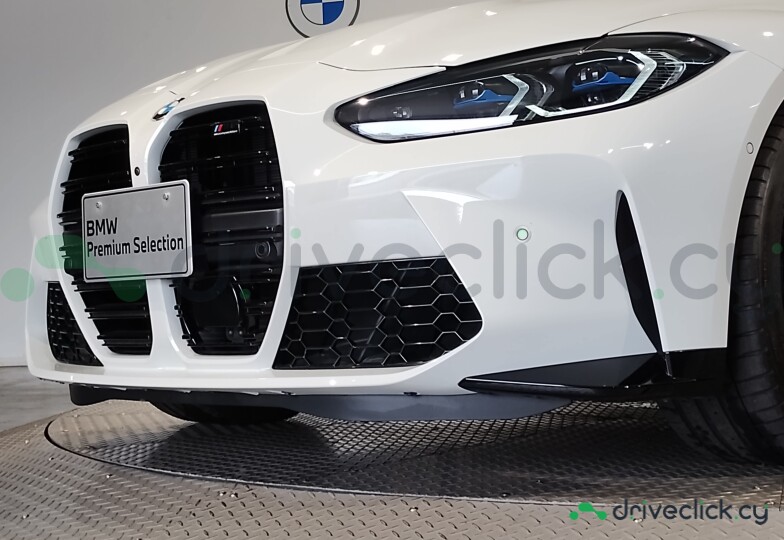 BMW M3 White