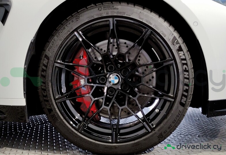 BMW M3 White