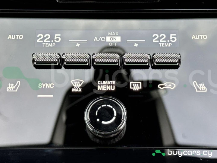 Porsche Cayenne Grey