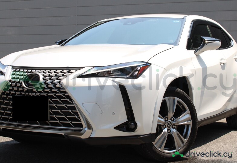Lexus UX White