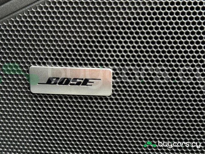 Porsche Cayenne Grey