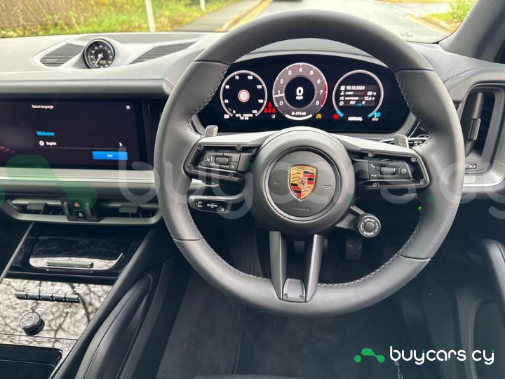 Porsche Cayenne Grey