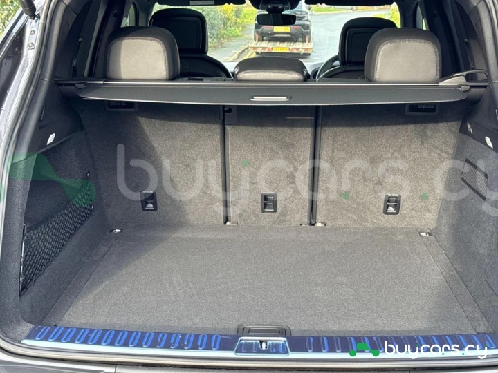 Porsche Cayenne Grey