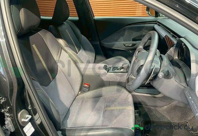 Lexus LBX Black