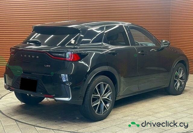 Lexus LBX Black