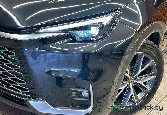Lexus LBX Black