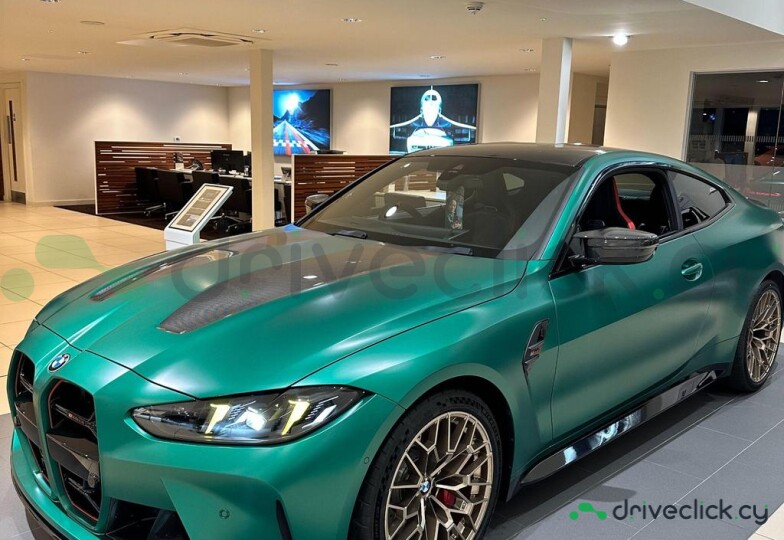 BMW M4 Green