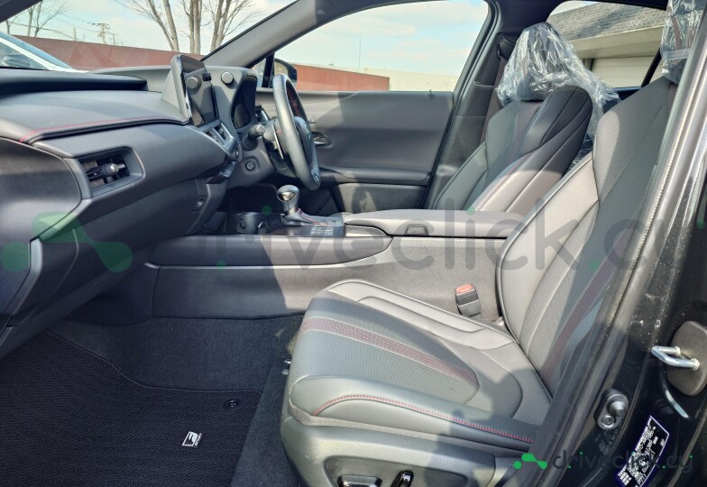 Lexus UX Black