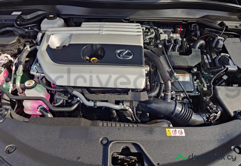 Lexus UX Black