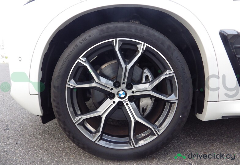 BMW X5 Белый